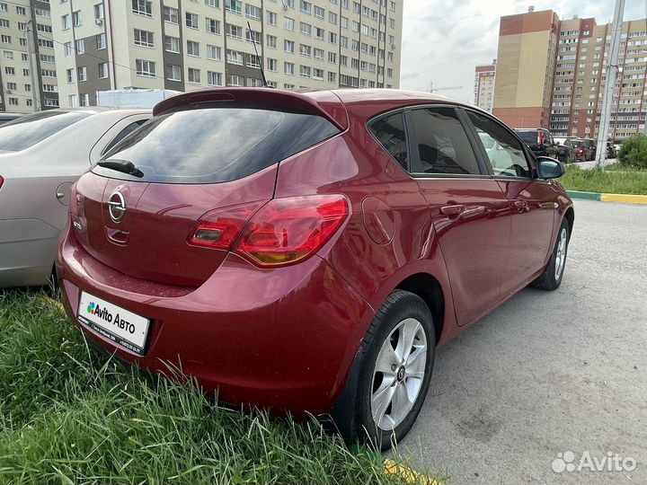 Opel Astra 1.6 МТ, 2010, 176 000 км