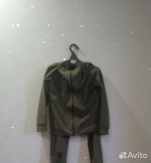 Спортивный костюм