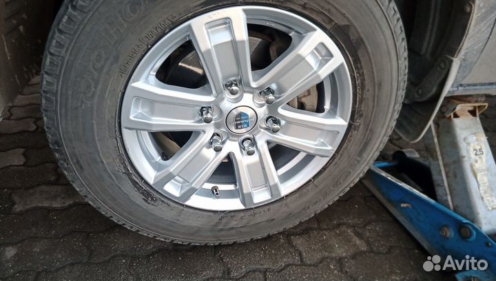 Новые диски R16 на Hyundai Grand Starex