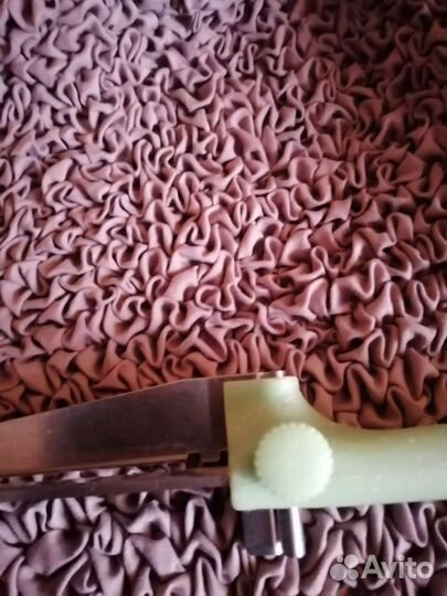 Нож немецкий с линейкой для ровной нарезки