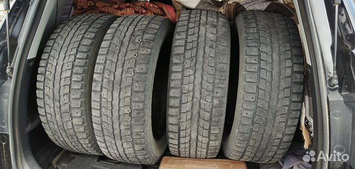 Dunlop SP Winter Ice 01 225/65 R17 102T