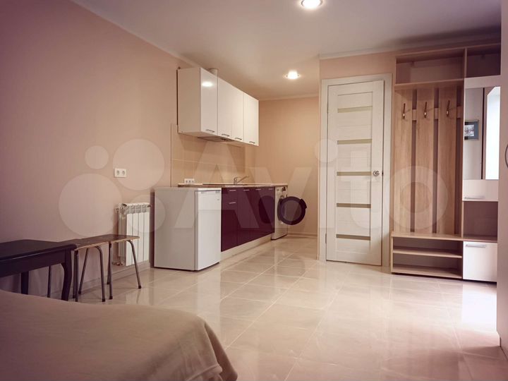 Дом 25 м² на участке 3,7 сот.