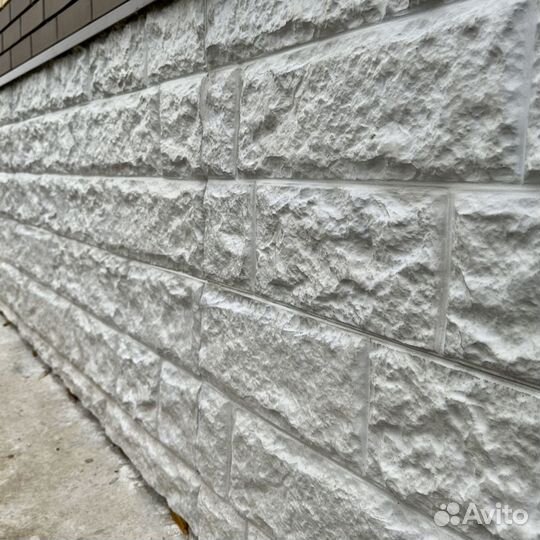 Цокольные панели