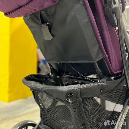 Коляска для новорождённых