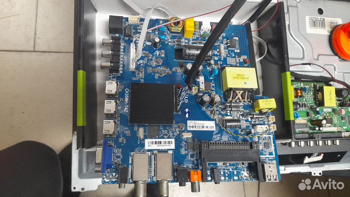 Материнская плата с блоком питания