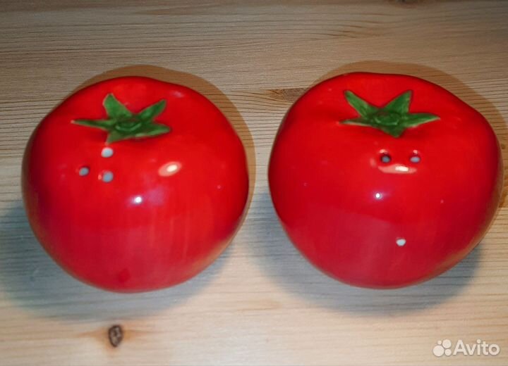 Солонка и перечница