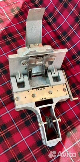 Пресс для склейки пленки СССР