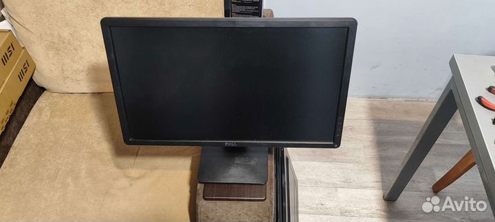 Монитор Dell 22