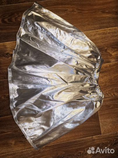 Костюм праздничный (юбка и блузка)