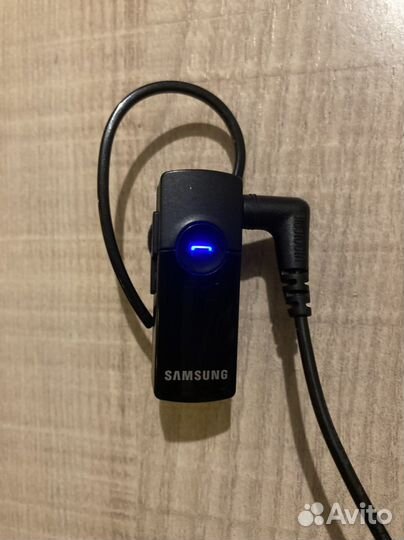 Bluetooth гарнитура samsung