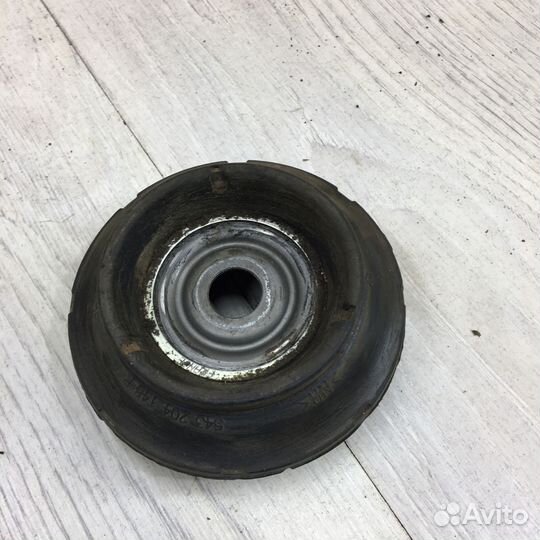 Опора стойки Renault logan 2