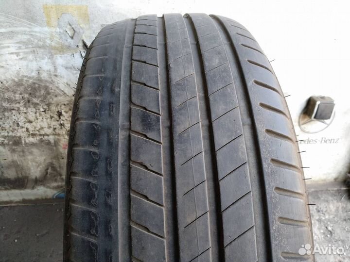 Bridgestone Alenza 001 245/50 R19 105W