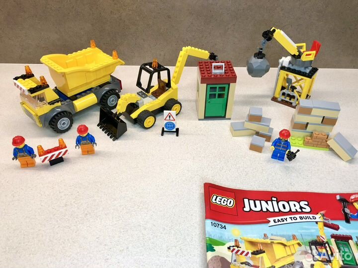 Lego City Juniors 10734 Стройплощадка (2017г) лего