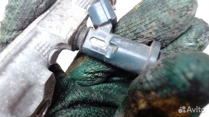 Форсунка топливная Lexus RX, 1999