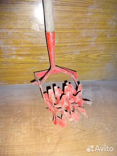 Ротационный культиватор для обработки земли