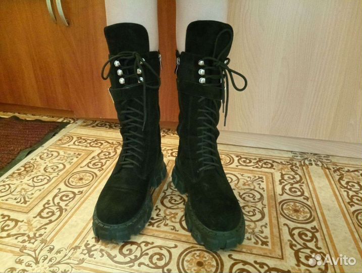 Ботинки женские 37 38 размер