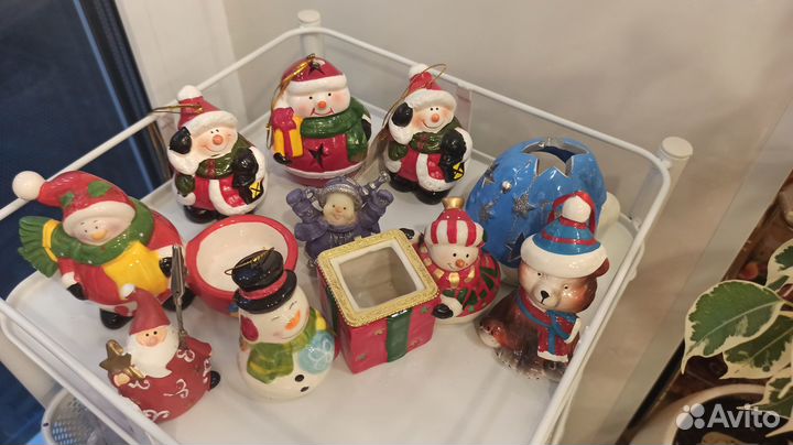 Новогодние статуэтки