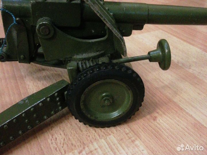 Игрушечная пушка из СССР