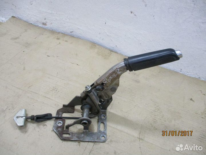 Ручник Форд Фокус 2 рестайлинг хэтчбек