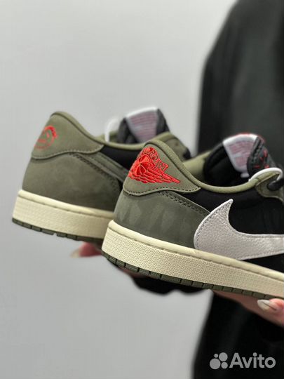 Кроссовки nike air jordan 1 low x travis scott Bla