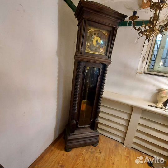 Часы напольные старинные