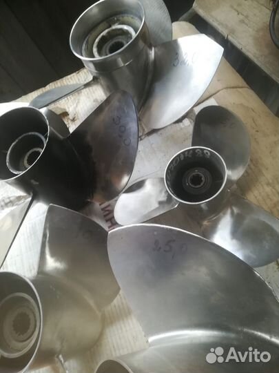 Продам винты на лодочные моторы