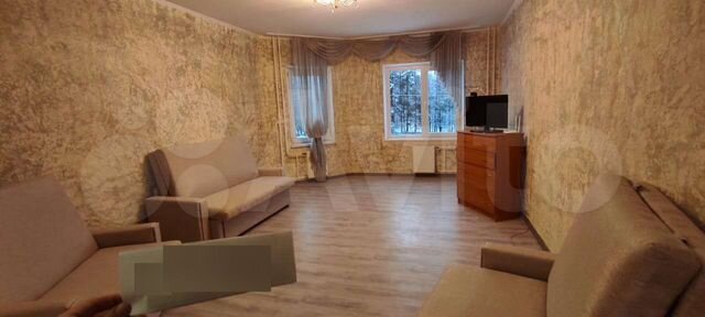 2-к. квартира, 70 м², 2/9 эт.