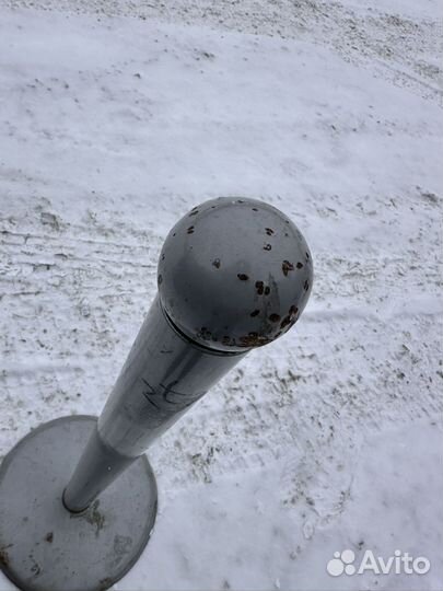 Столбик металлический