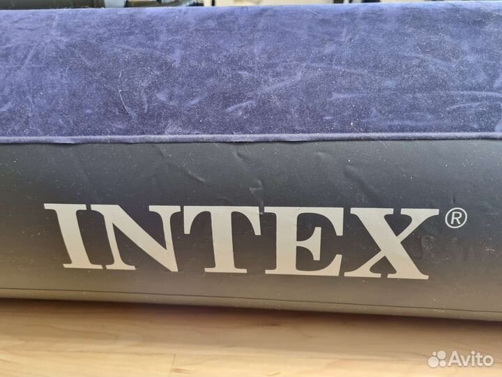 Матрас 2х спальный Intex 2x1.52x0.25,насос,подушка