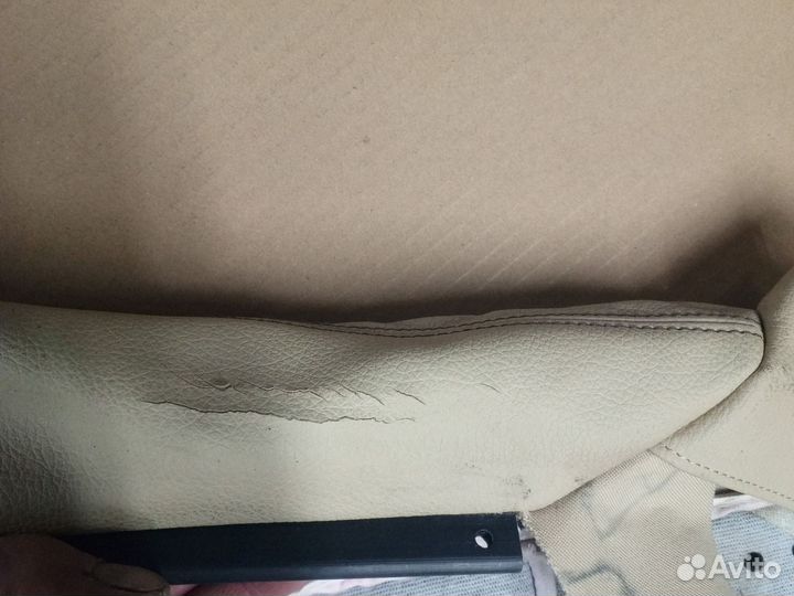 Обивка низ. Бмв f10