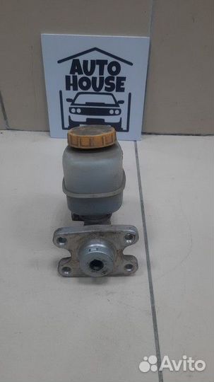 Главный тормозной цилиндр Nissan Patrol