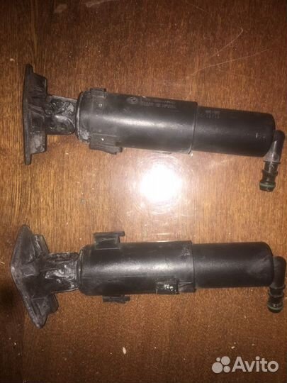 Bmw x5 e70 форсунка омывателя фары