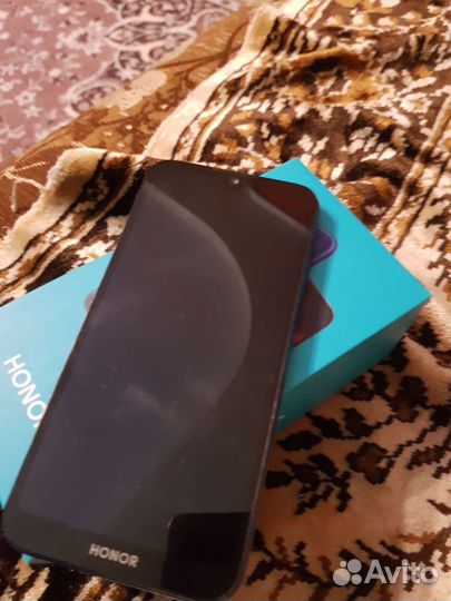 Телефон Honor