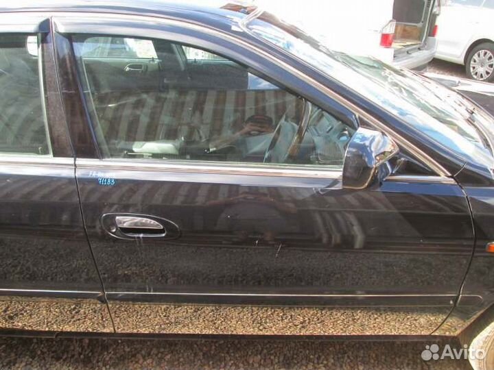 Дверь передняя правая Honda Saber UA5 J32A 2000/4