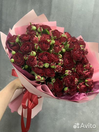 Букет пионовидных роз