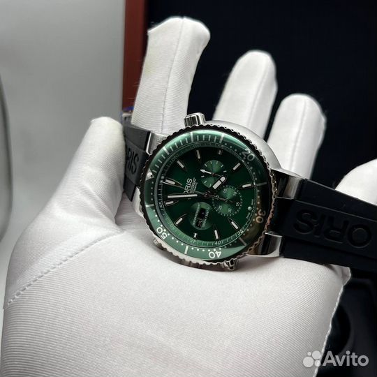 Мужские кварцевые часы Oris зеленые