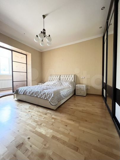 3-к. квартира, 114,7 м², 1/5 эт.