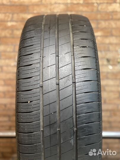 Goodyear EfficientGrip Performance 205/55 R16