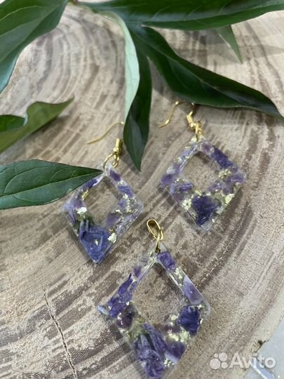 Серьги из эпоксидной смолы