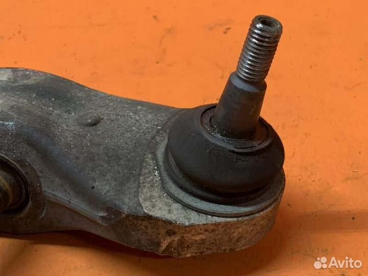 Рычаг подвески нижний передний правый Cadillac Cts