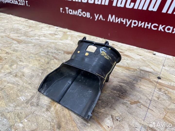 Патрубок воздушного фильтра Renault Sandero