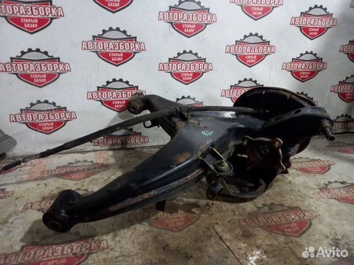 Ступица задняя левая Toyota Crown GS121 1ggze