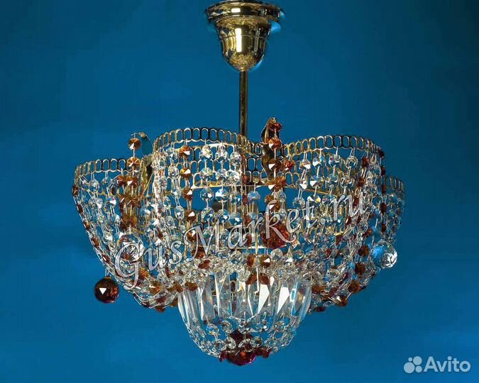 Потолочная люстра 