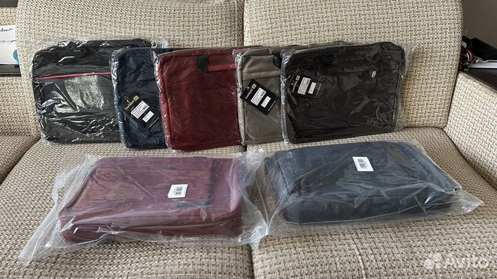 Сумки для ноутбуков 15.6 новые в упаковках