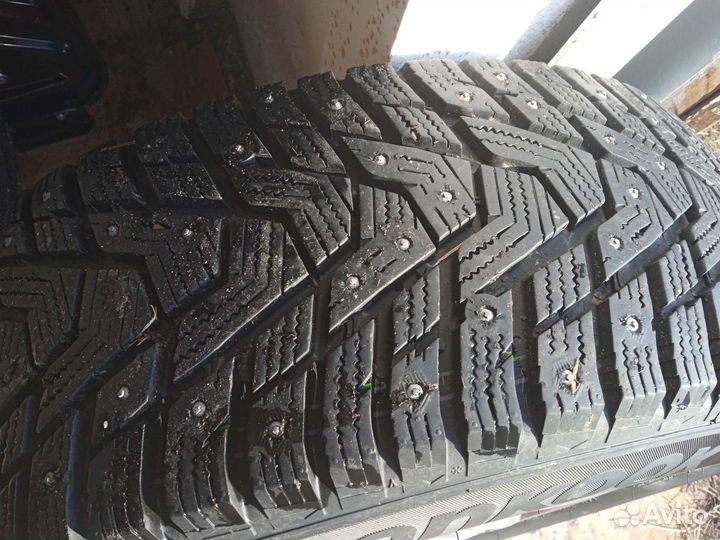 Hankook DH05 215/65 R16