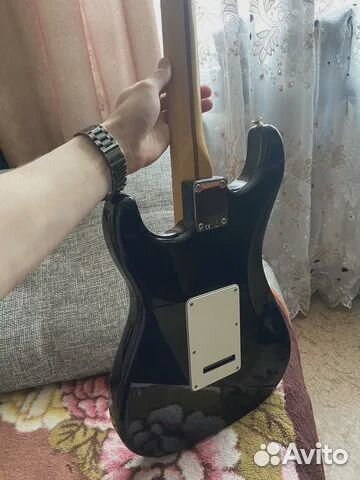 Гитара Fender Stratocaster