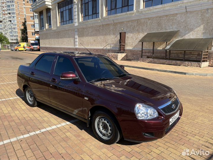 LADA Priora 1.6 МТ, 2011, 100 000 км