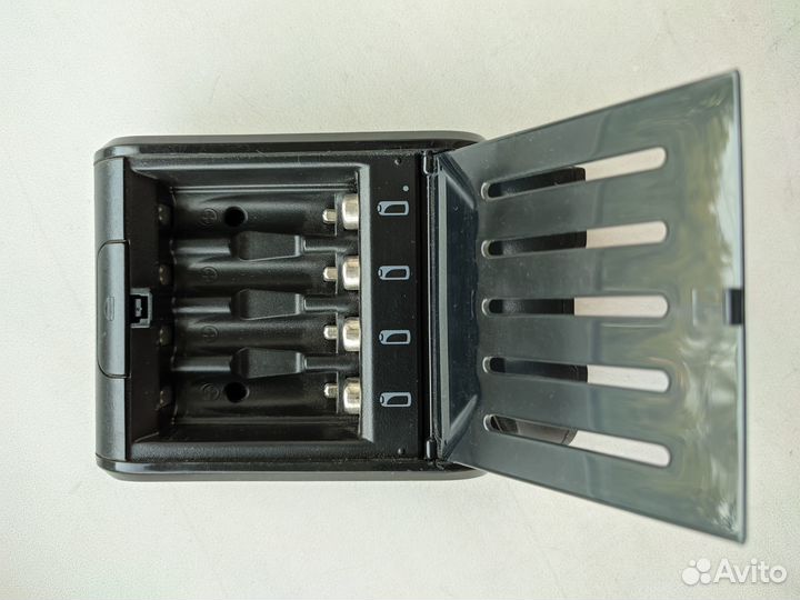 Зарядное устройство для аккумуляторов