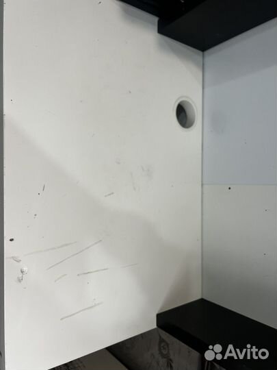 Письменный стол IKEA микке