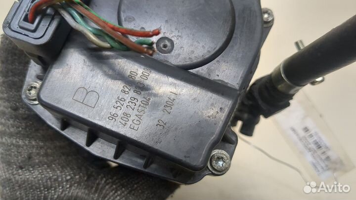 Заслонка дроссельная Peugeot 307